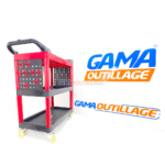 Chariot à roulettes ZERE GA678 exposé en atelier avec logos GAMA OUTILLAGE sur fond blanc